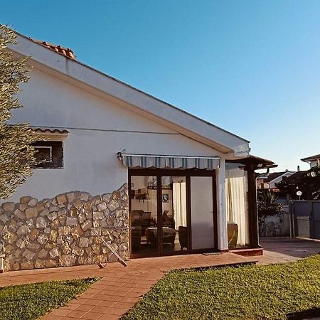 Villa Mery L'Americano 외부 사진